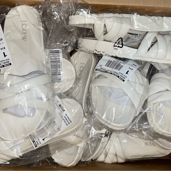 J. CREW Sandals Crisscross Slide Sandals Ivory Beach Pool Shower Shoe NWT - Picture 5 of 7